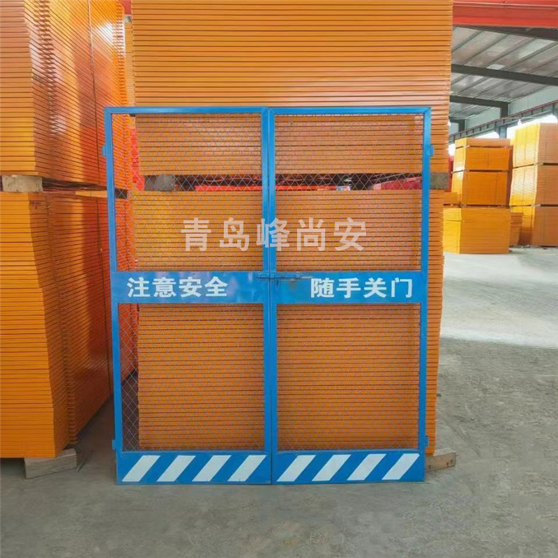 隆昌电梯防护门