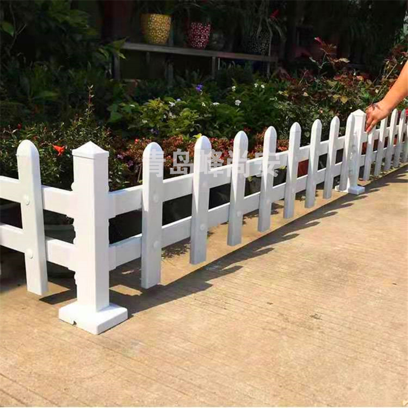 草坪护栏