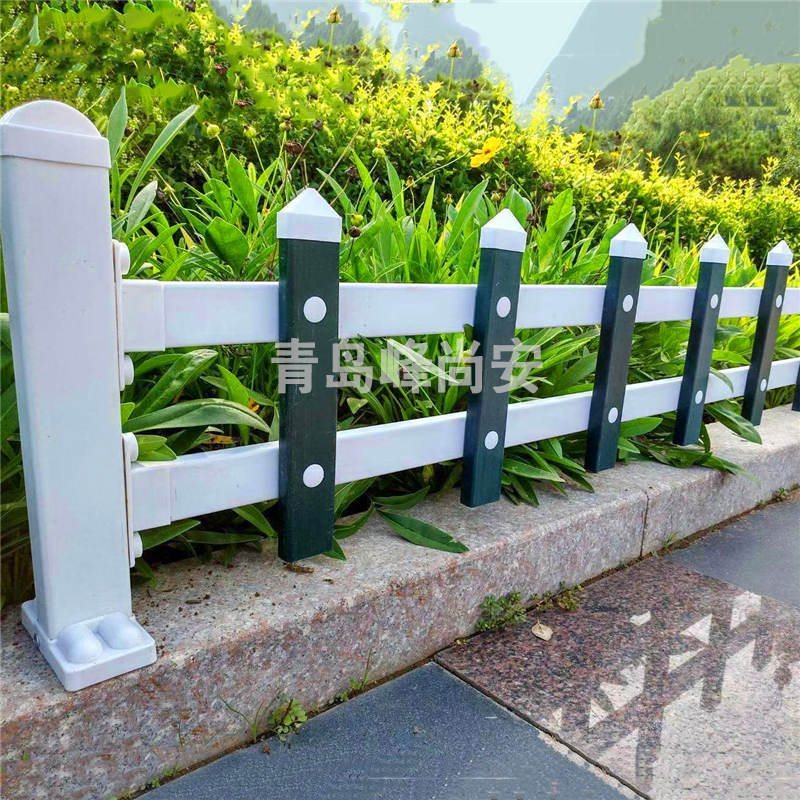 哈尔滨PVC草坪护栏