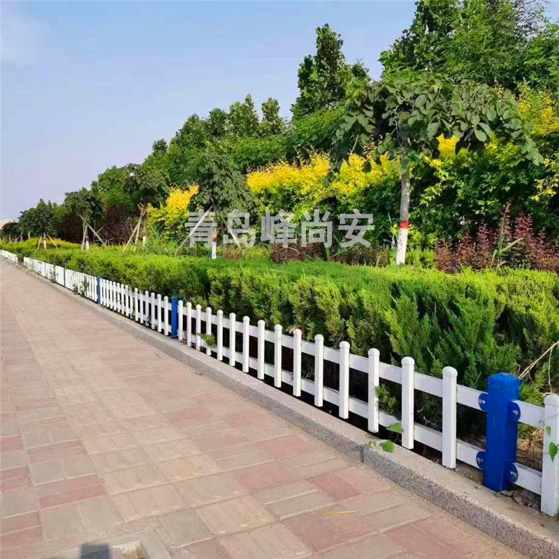 洛浦锌钢草坪护栏