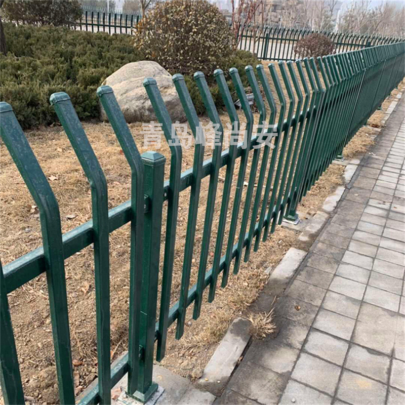 锌钢草坪护栏