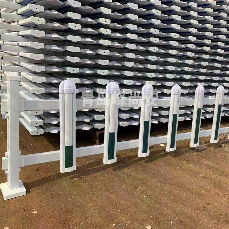 PVC草坪护栏