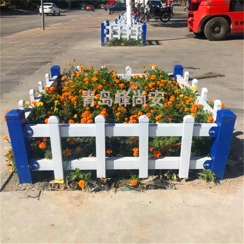 洛浦锌钢草坪护栏