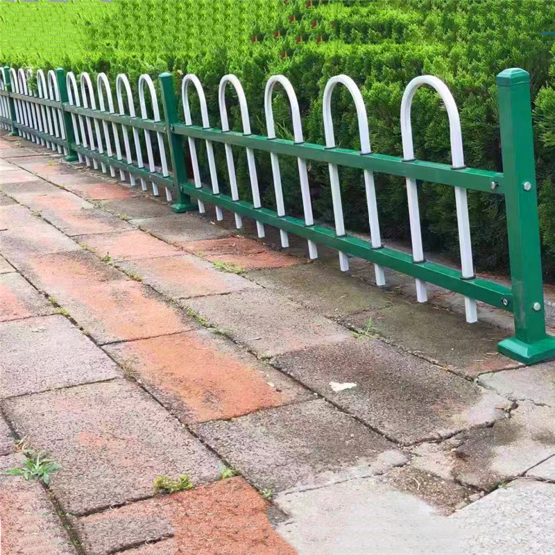 锌钢草坪护栏