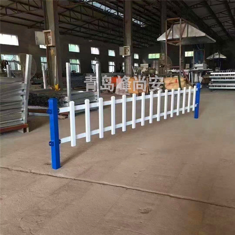 锌钢草坪护栏